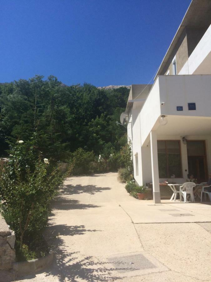 Toni I Kristina * Baška