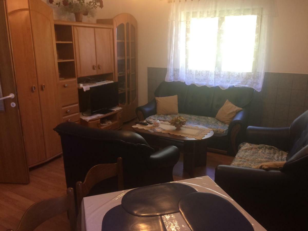 Apartamento Toni I Kristina